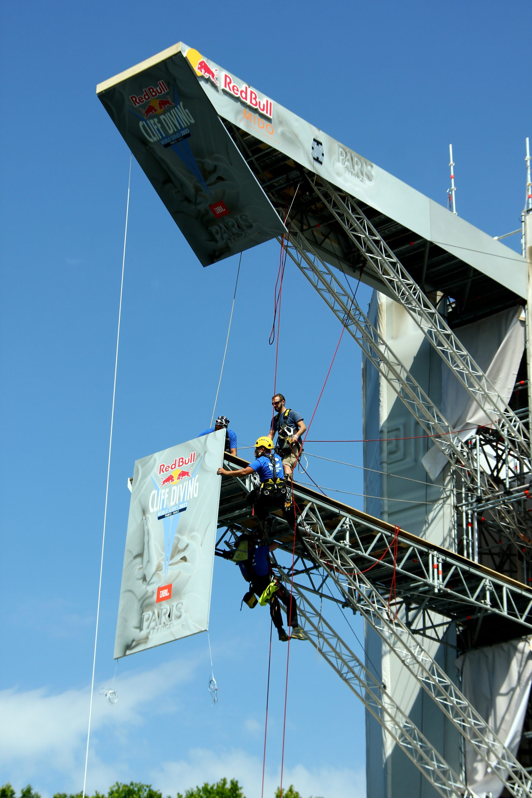 Red Bull Cliff Diving - Habillage des plongeoirs